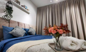 7INN KL near MRT Velocity Mall M Vertical